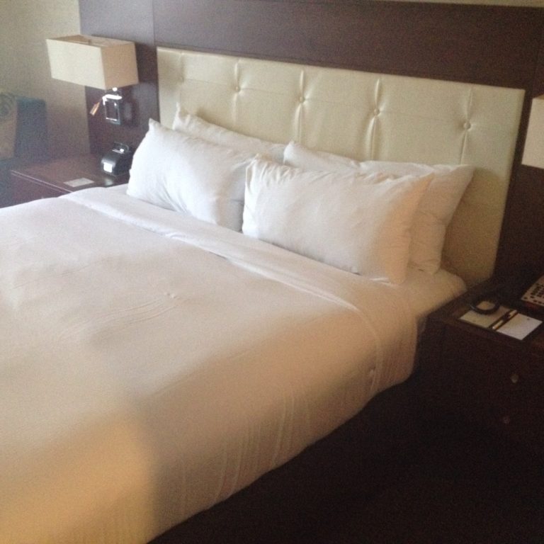 Hotel Review DoubleTree AlanaWaikiki The Military Frequent Flyer